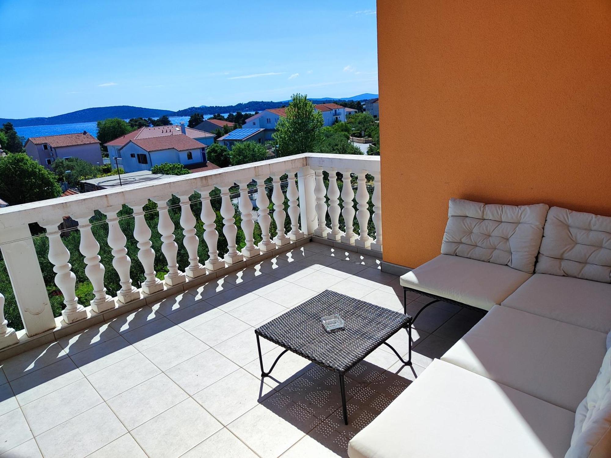 Apartmani Seka Vodice Bagian luar foto